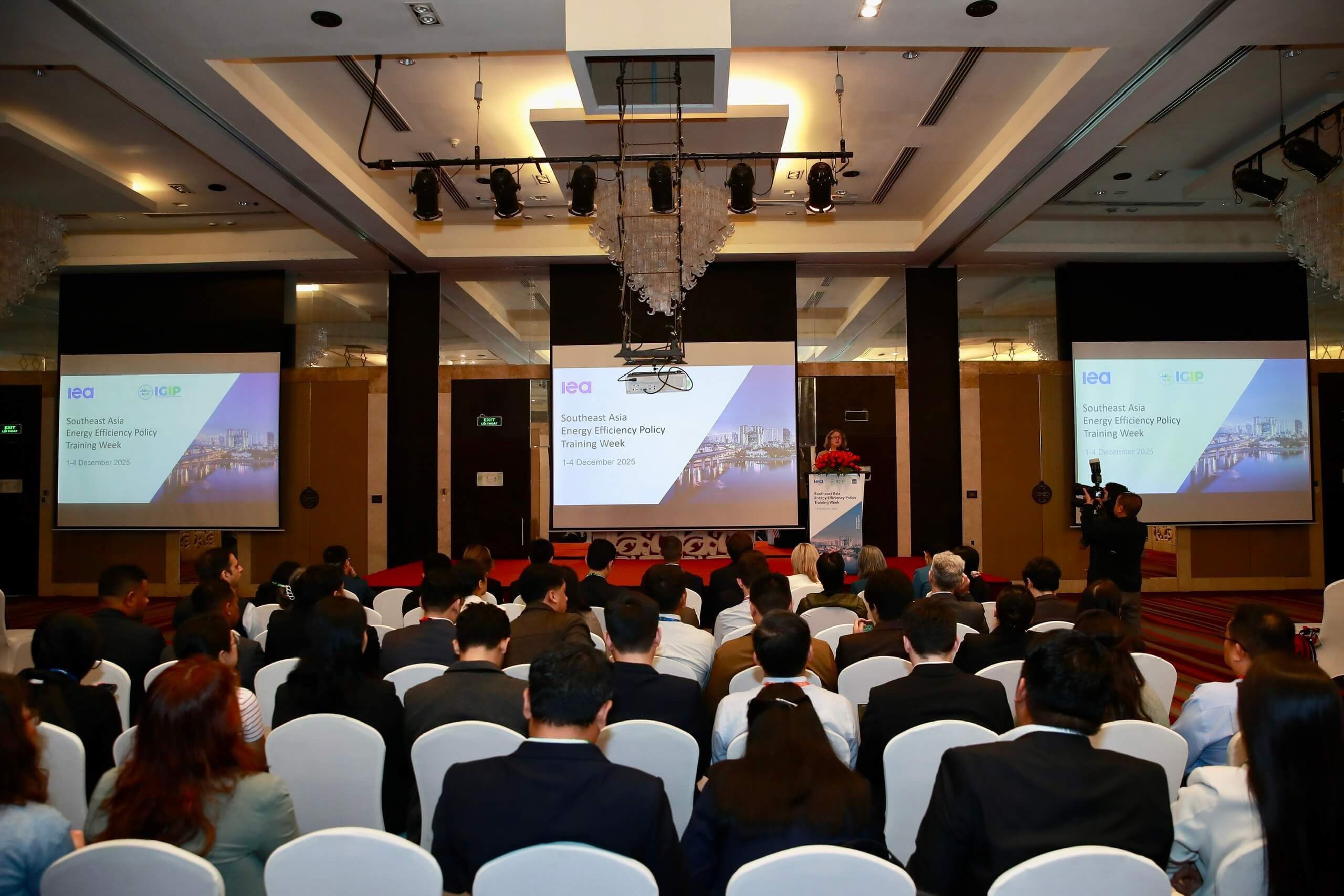 Z7569710816583 7751efc631acdbdbb08089974c11aa0f